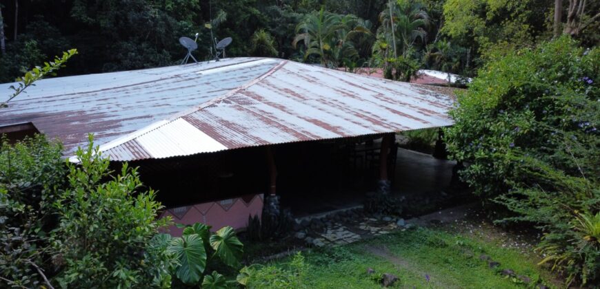 Turn-key Jungle Lodge in the Osa Peninsula