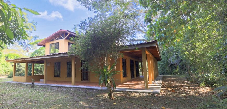 Beautiful Home and Property in Puerto Jiménez Osa Peninsula