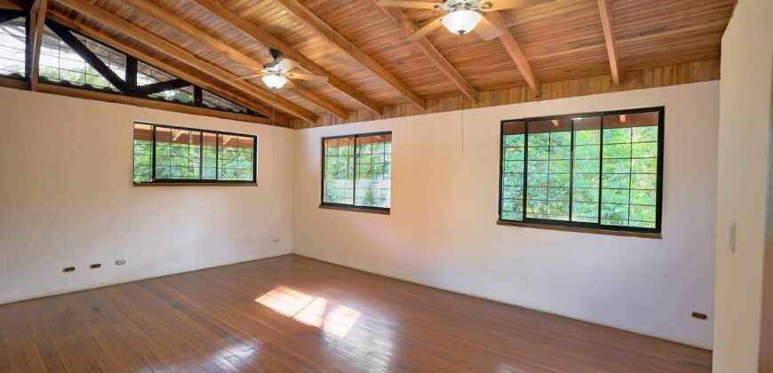 Beautiful Home and Property in Puerto Jiménez Osa Peninsula