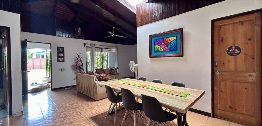 Charming Turn-Key Home in Puerto Jiménez