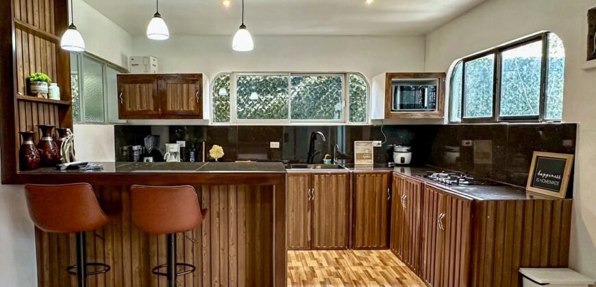 2-Bedroom Home with 3 Fully Furnished Apartments In Puerto Jimenez